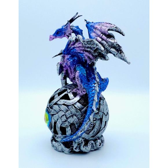 StealStreet SS-G-71508 Dragon on Light Up Orb with Sword - Picture 2 of 4